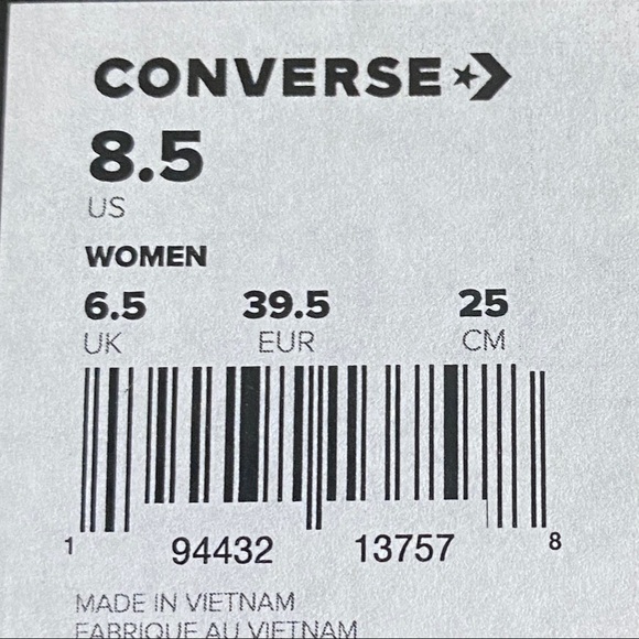 NWT Converse Chuck Taylor All Star Low Top Women’s - Picture 10 of 10